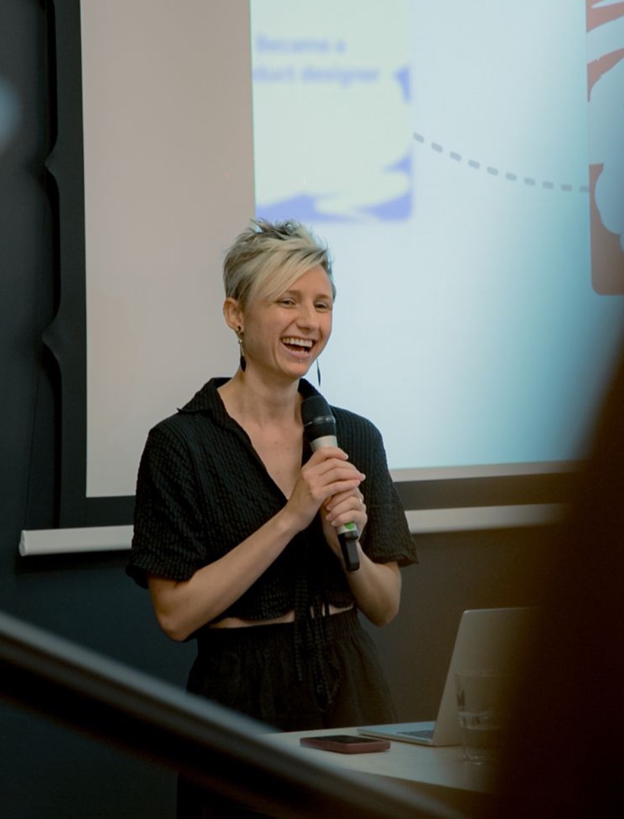 Justine speaking at IDS